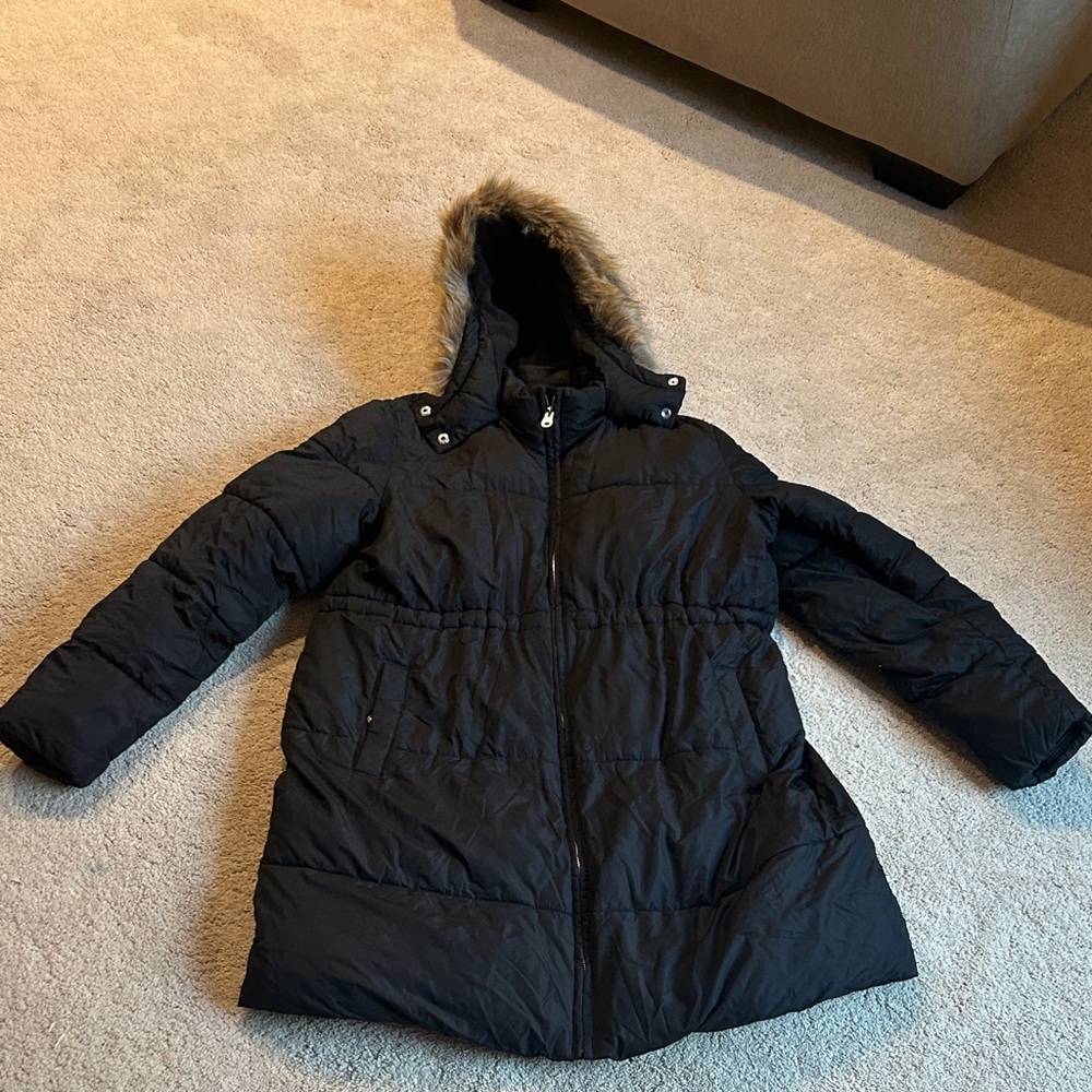 Maternity Black Hooded puffer  Coat with Faux Fur Trim